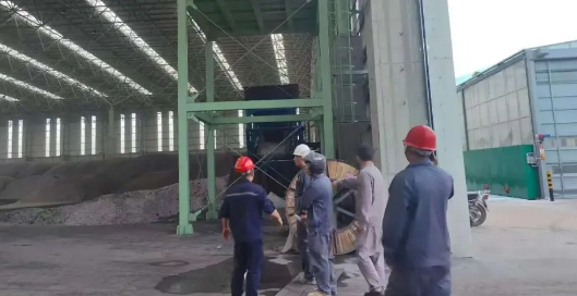 智能降尘新标杆:鹰眼降尘系统引领多行业粉尘治理革新(3) image.png